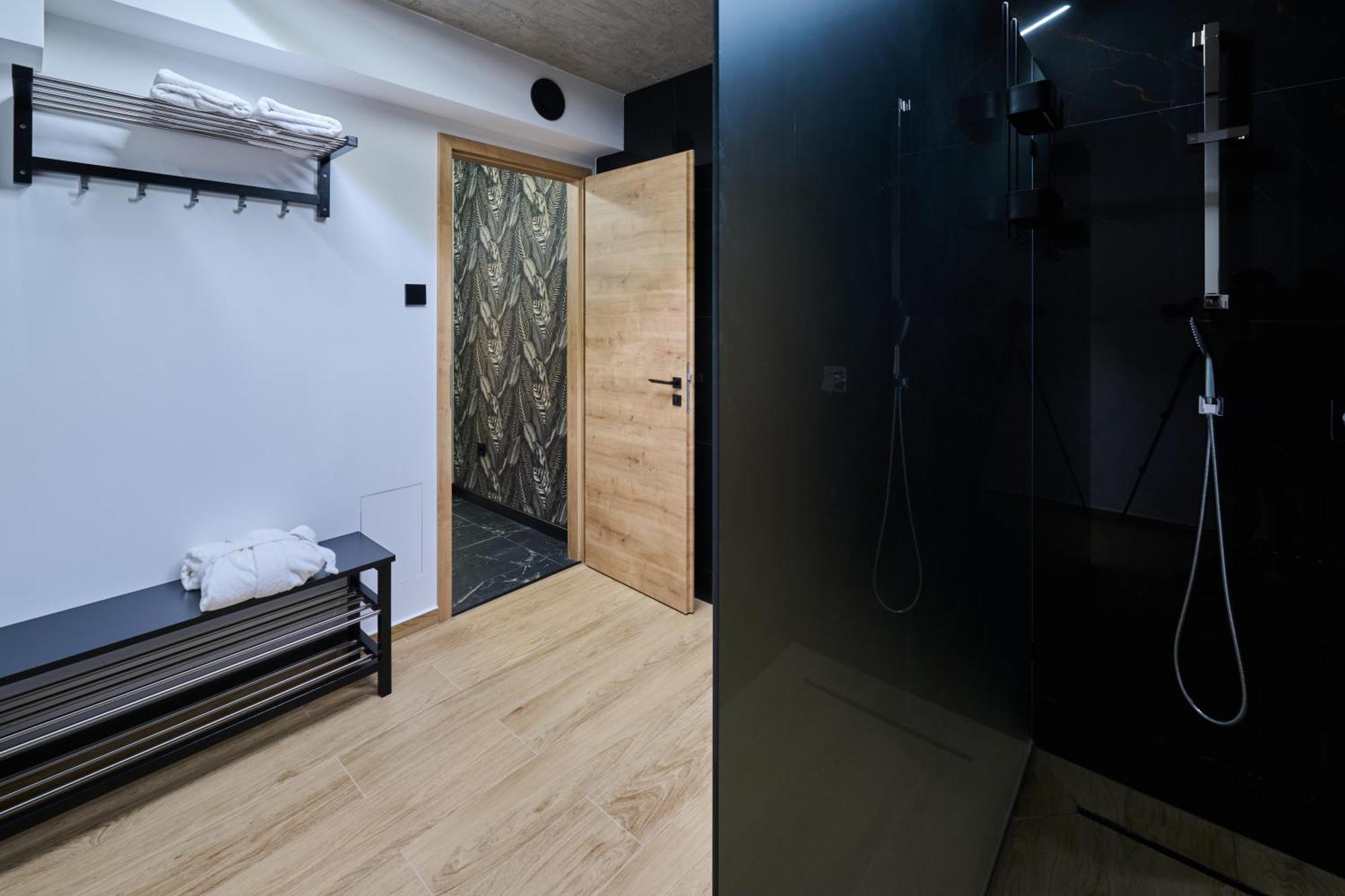 Grandis Premium Apartments Godollo Bagian luar foto
