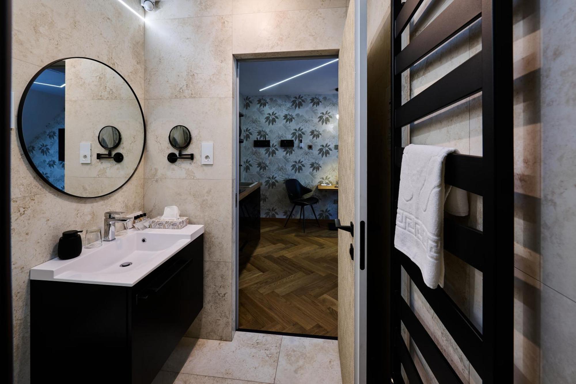 Grandis Premium Apartments Godollo Bagian luar foto